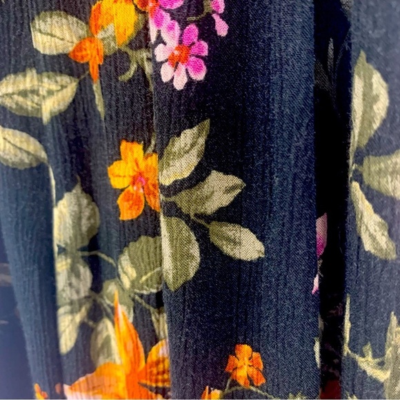 American Eagle Jumpsuit Onesy Palazzo Pant Adjusts Bold Boho Botanical Event M - Picture 3 of 11